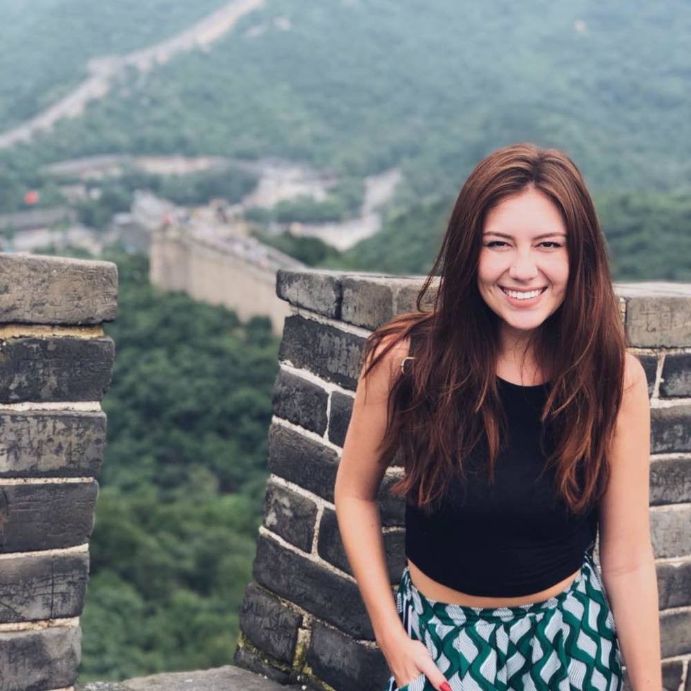 Meet your Posher, Ariana